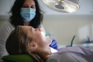 7 Options To Repair A Cracked Or Broken Tooth? Read More About The Article 7 Options To Repair A Cracked Or Broken Tooth?