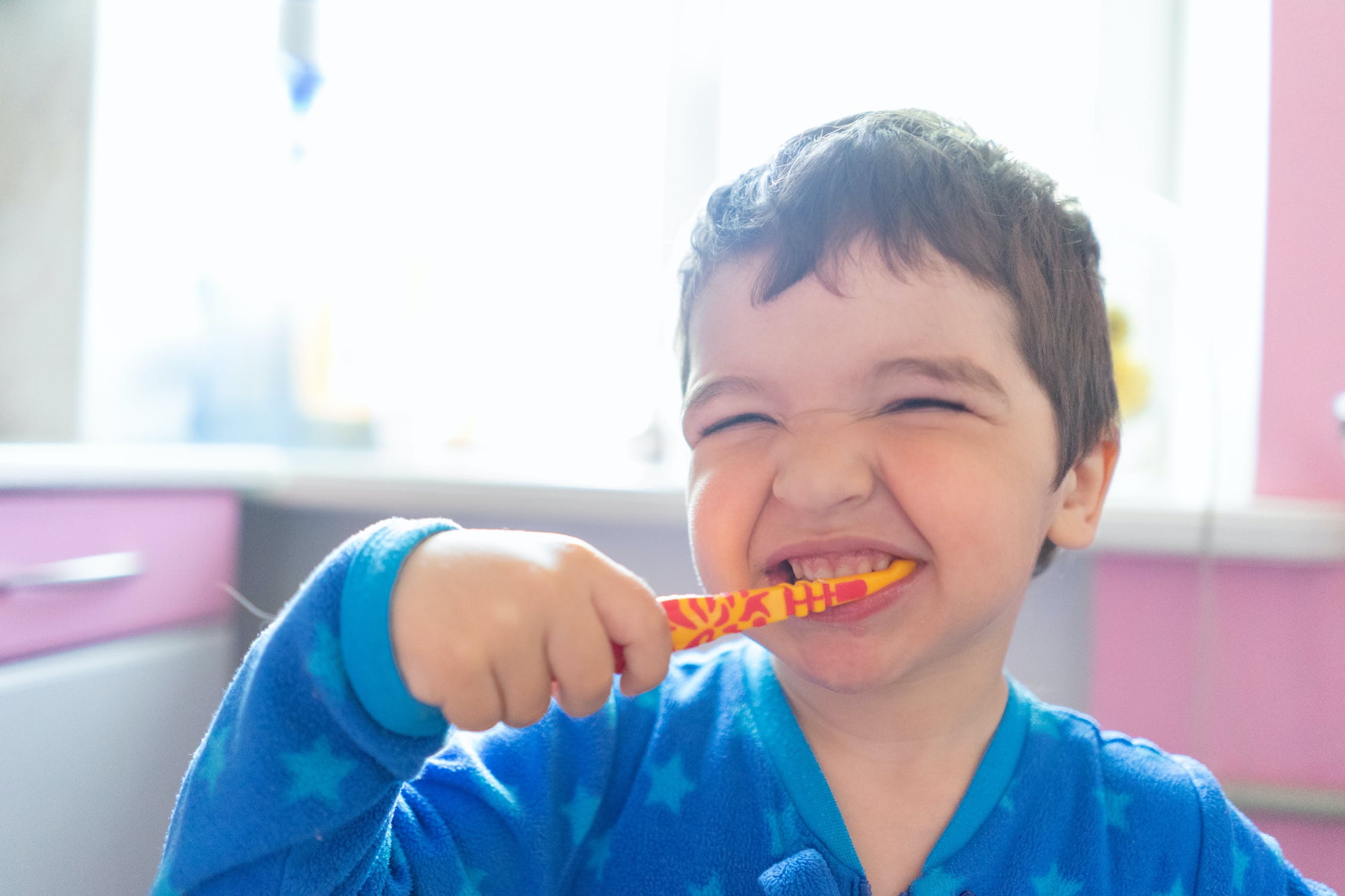 Read More About The Article The Best Dental Hygiene Tips For Parents