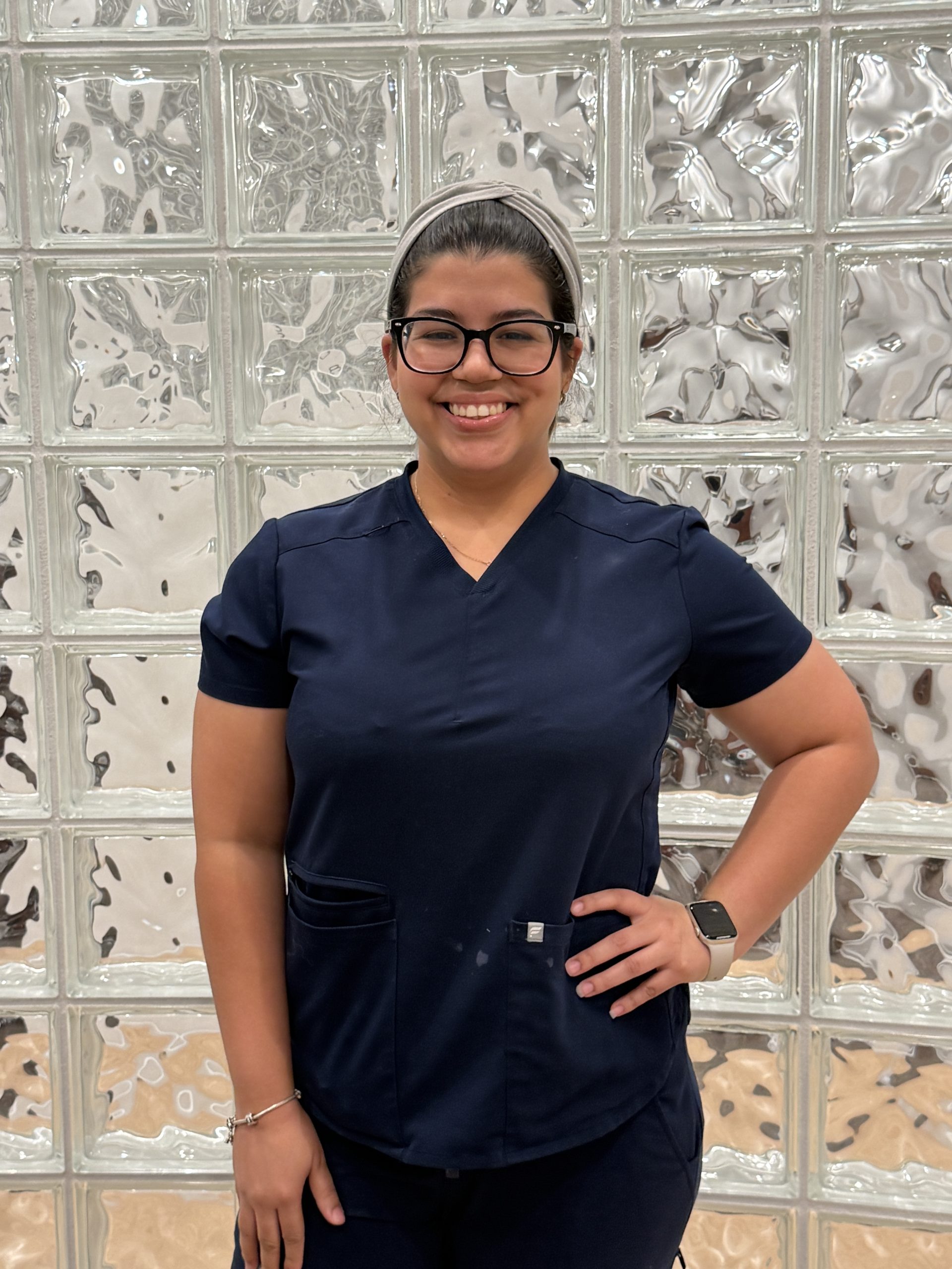 Leyanis, Cda At Mohip Dental